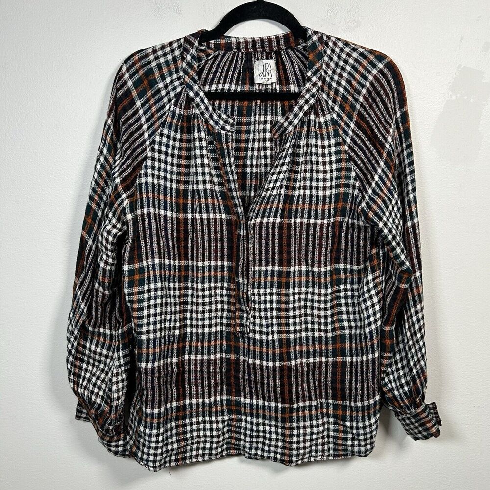 DRA Los Angeles Anthropologie Plaid Flannel Snap Button Top Women's Size Medium